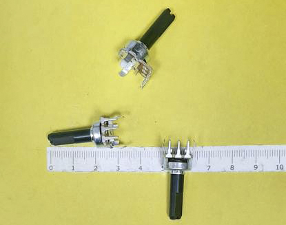 Резистор 12113N-3pin D12 L=20mm B50K